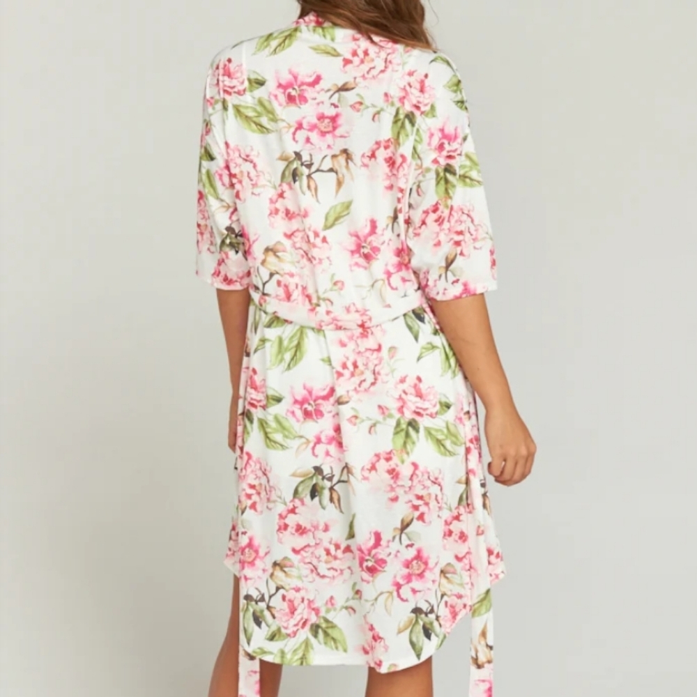 💥💥Brie Robe by Show Me Your MuMu - Picture 2 of 10